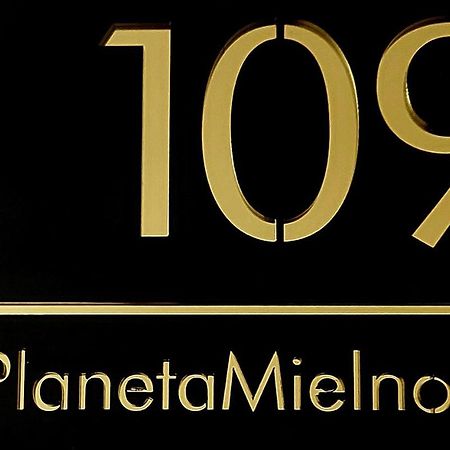 Apartament Planeta Mielno - Centrum, 2 Minuty Od Plazy ! ! ! Екстериор снимка