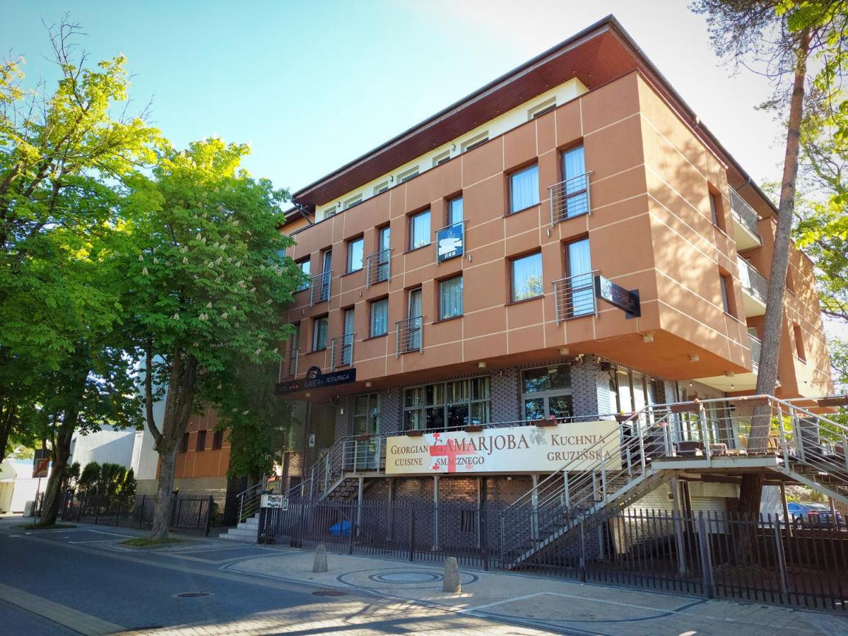 Apartament Planeta Mielno - Centrum, 2 Minuty Od Plazy ! ! ! Екстериор снимка