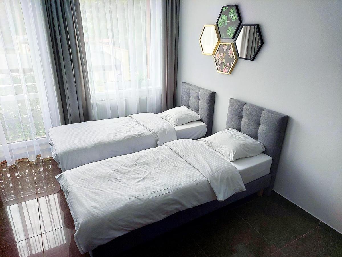 Apartament Planeta Mielno - Centrum, 2 Minuty Od Plazy ! ! ! Екстериор снимка